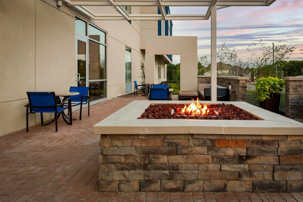 Фото SpringHill Suites Kansas City Airport