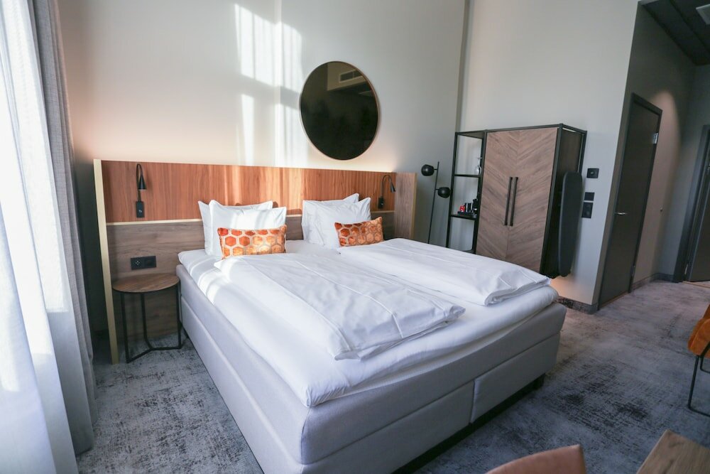 Фото 194277176560