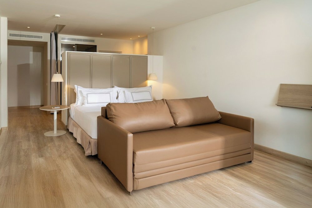 Фото Melia Calvia Beach