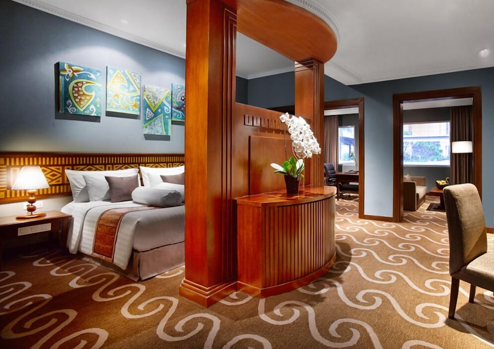 Фото Grand Hotel Preanger