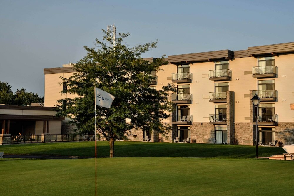 Фото La Cache du Lac Champlain by Ôrigine