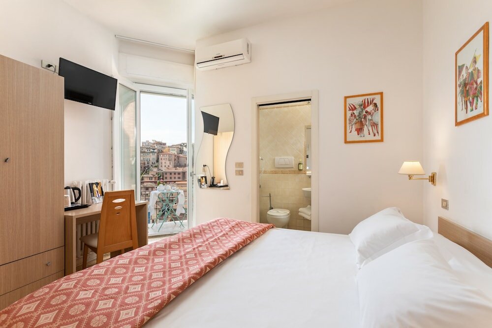 Фото Hotel Minerva