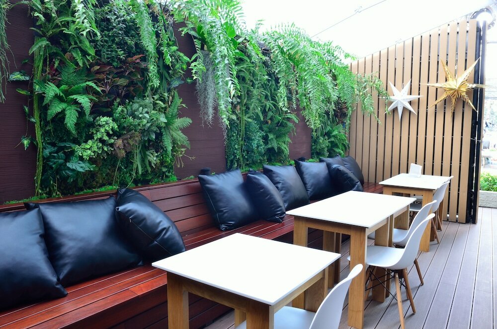 Фото Bizotel Premier Hotel & Residence