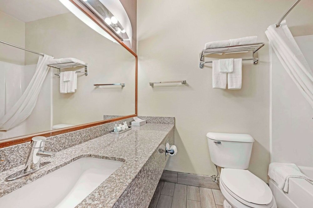 Фото Quality Suites