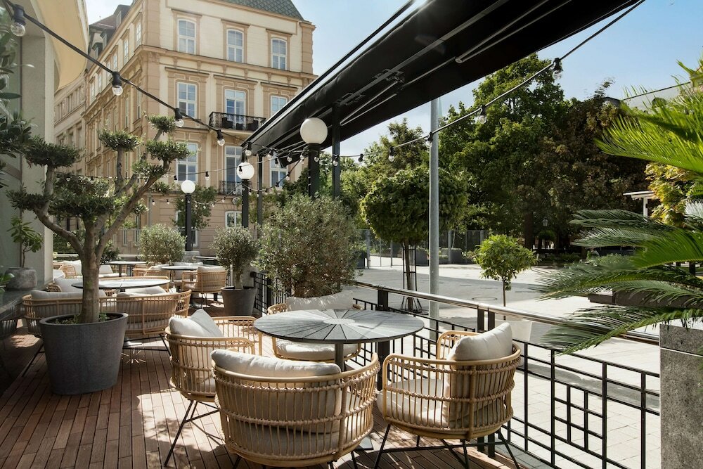 Фото Radisson Blu Carlton Hotel, Bratislava