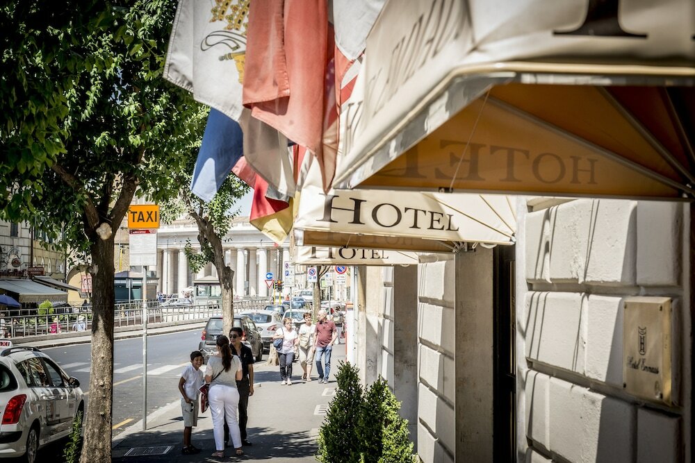 Фото Hotel Emmaus