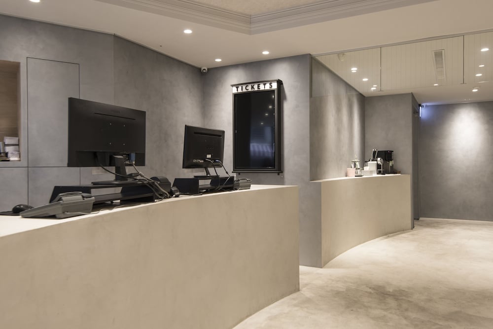 Фото Sparrow Hotel