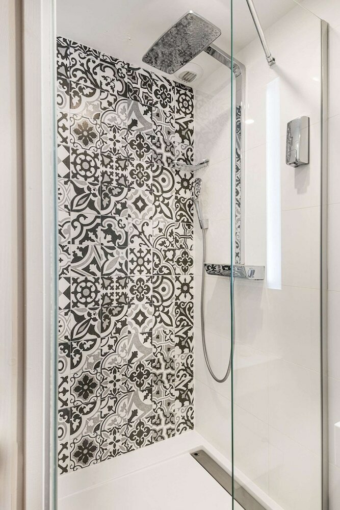 Фото Courcelles Médéric