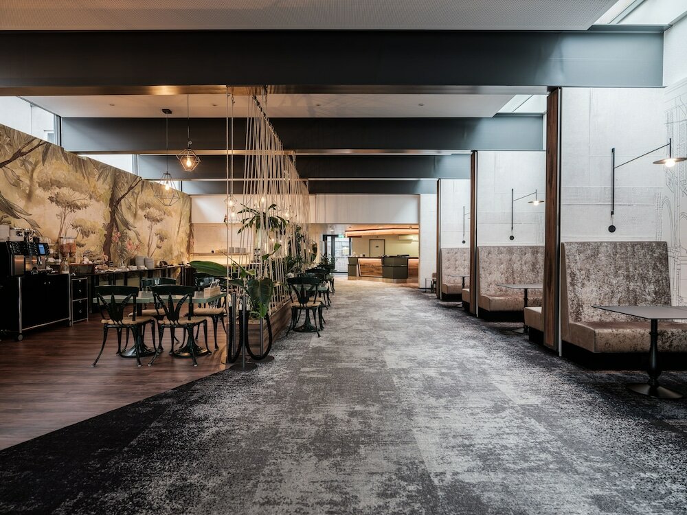 Фото Hotel Engel Business & Lifestyle