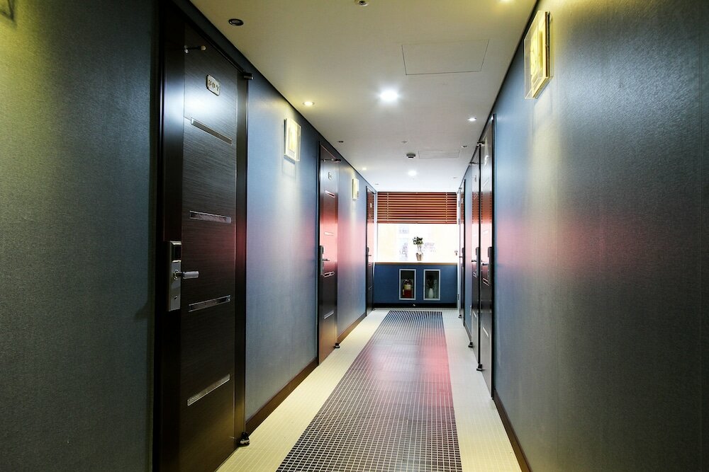 Фото Hotel Myeong-Dong