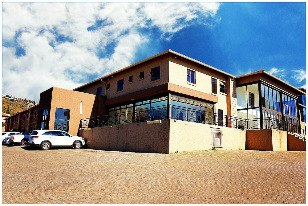 Hotel Eagle Nest Luxury Accommodation, Earth, photo