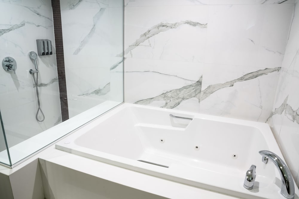 Фото Hotel Xilo Glendale