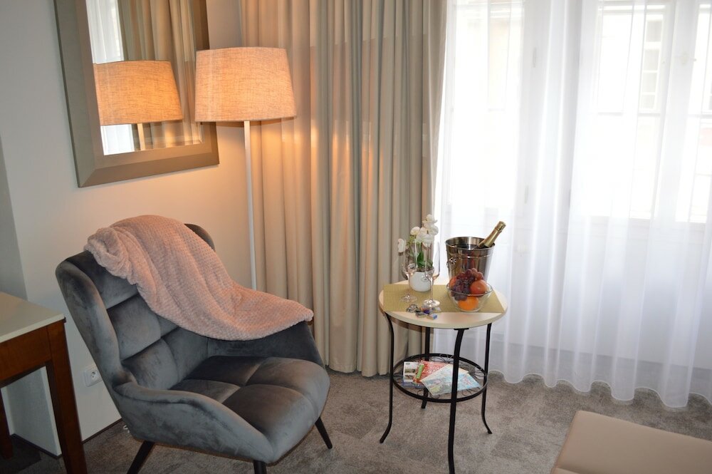 Фото The Golden Wheel