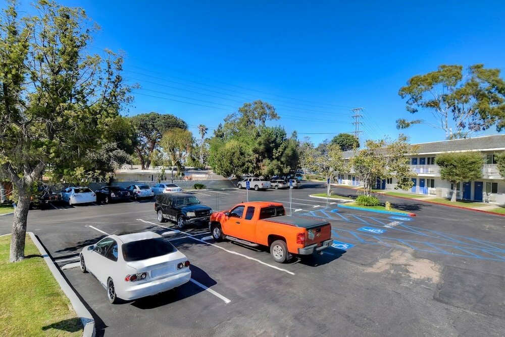 Фото Motel 6 San Diego, Ca - North