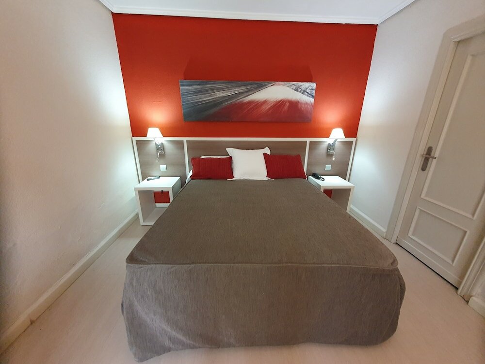 Фото Hotel La Carreta