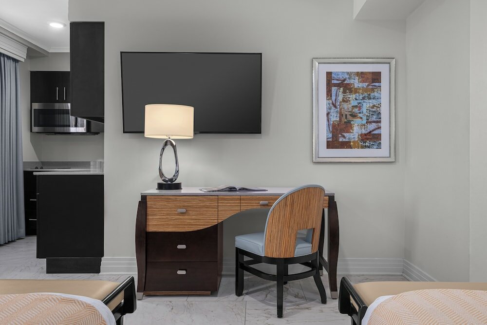 Фото The Jung Hotel and Residences