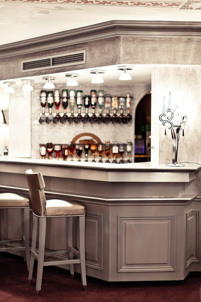 Фото Golden Tulip Cannes Hotel De Paris