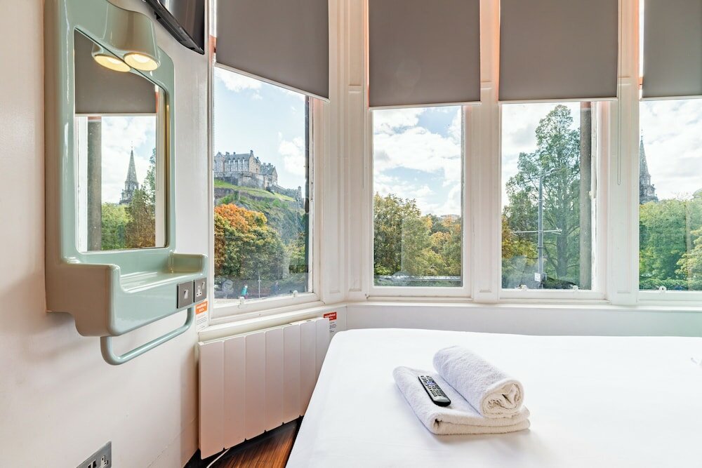 Фото easyHotel Edinburgh