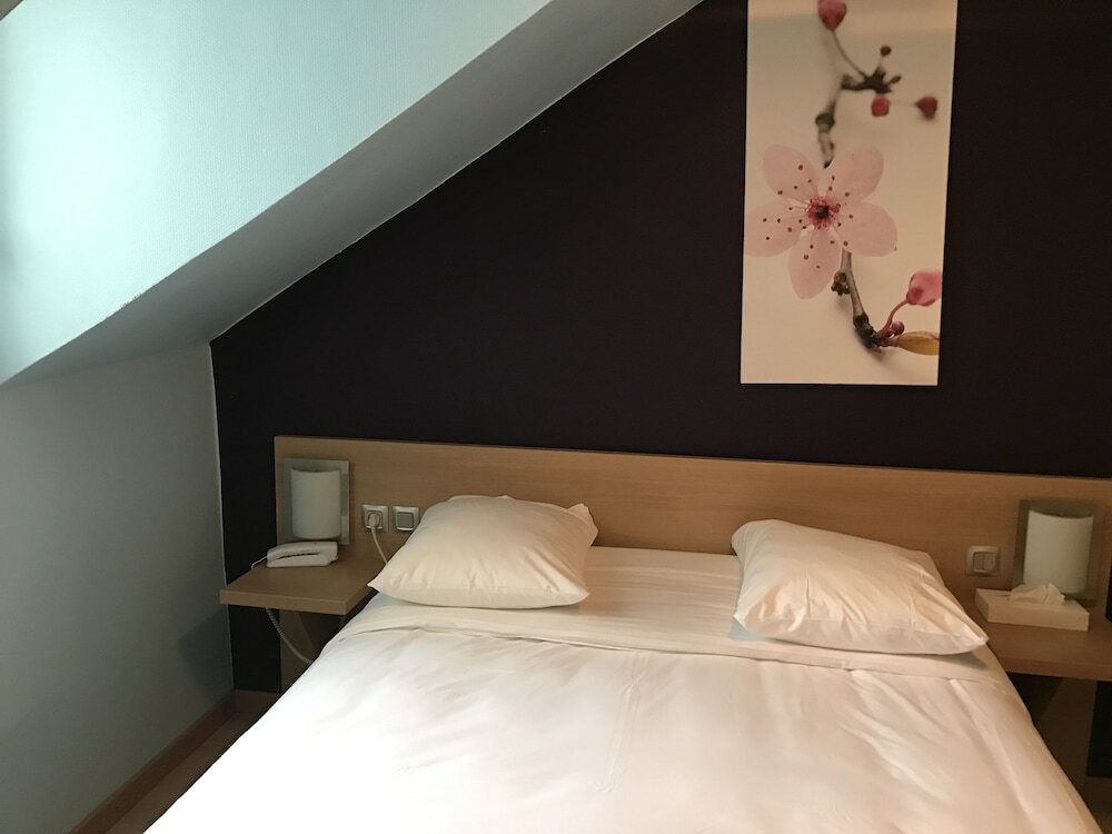 Фото Tipi Hôtel