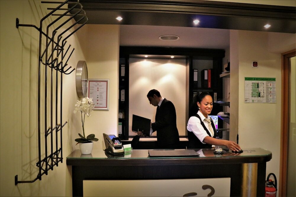 Фото отеля 3