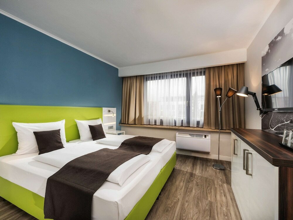 Фото Ibis Styles Offenburg City