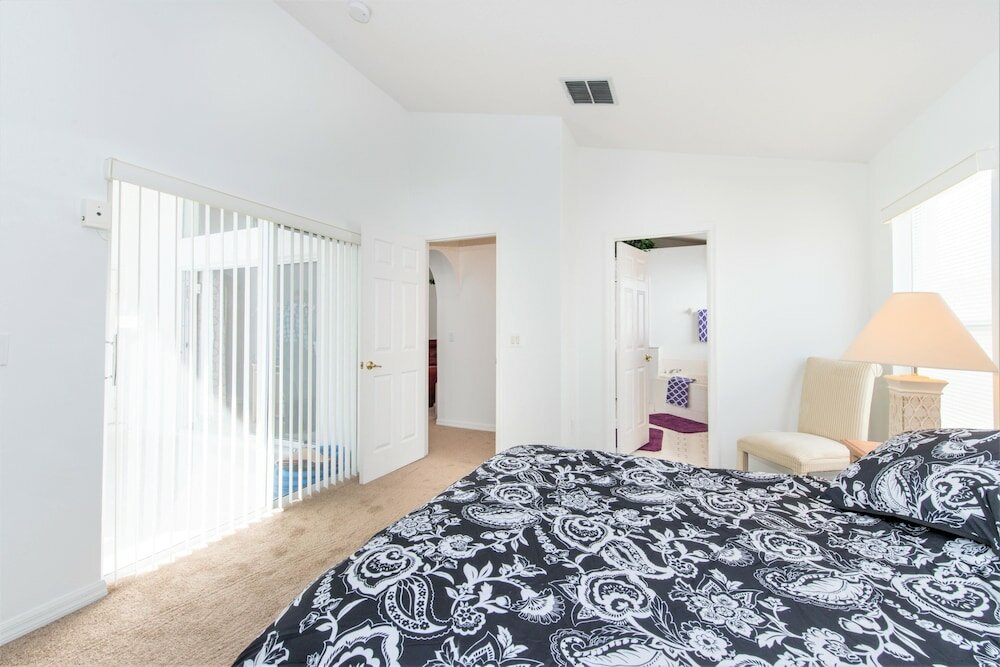 Фото Honey Pot Villa 4 Bedroom