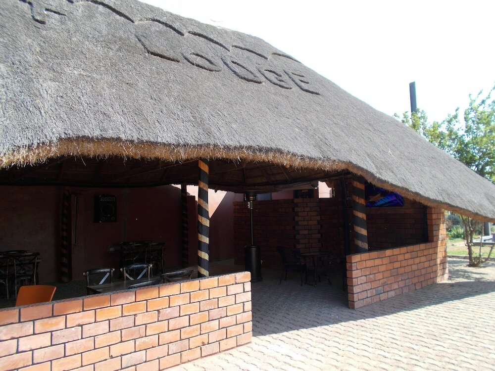 Фото Leget Lodges & Gardens