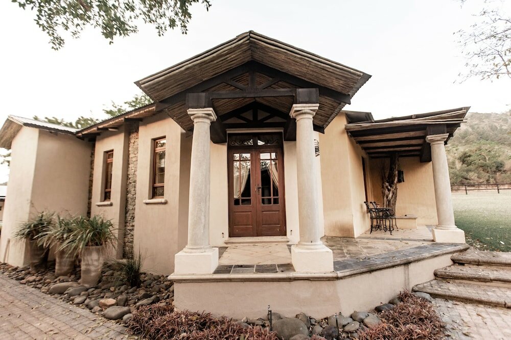 Фото Dawson's Game and Trout Lodge