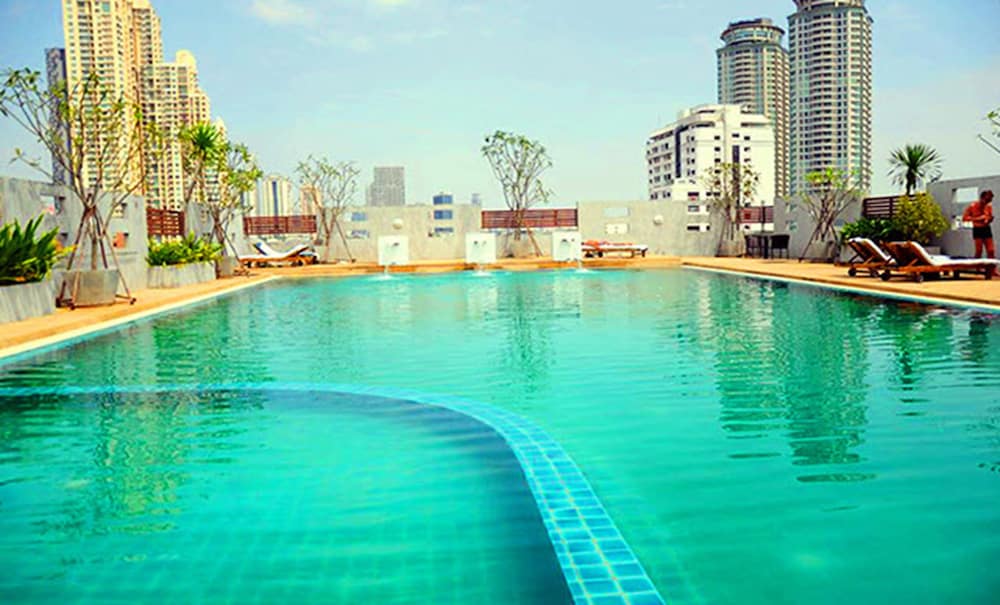 Фото Sathorn Grace Serviced Residence