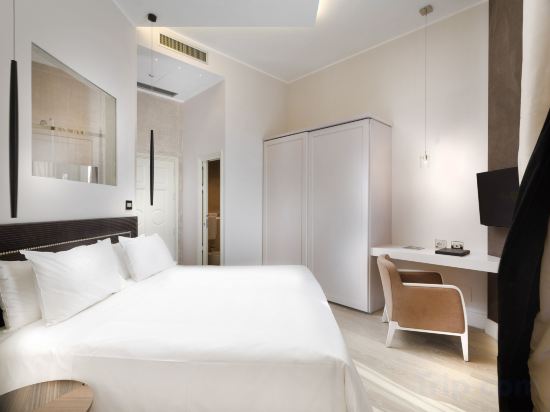 Фото The Glamore Milano Duomo