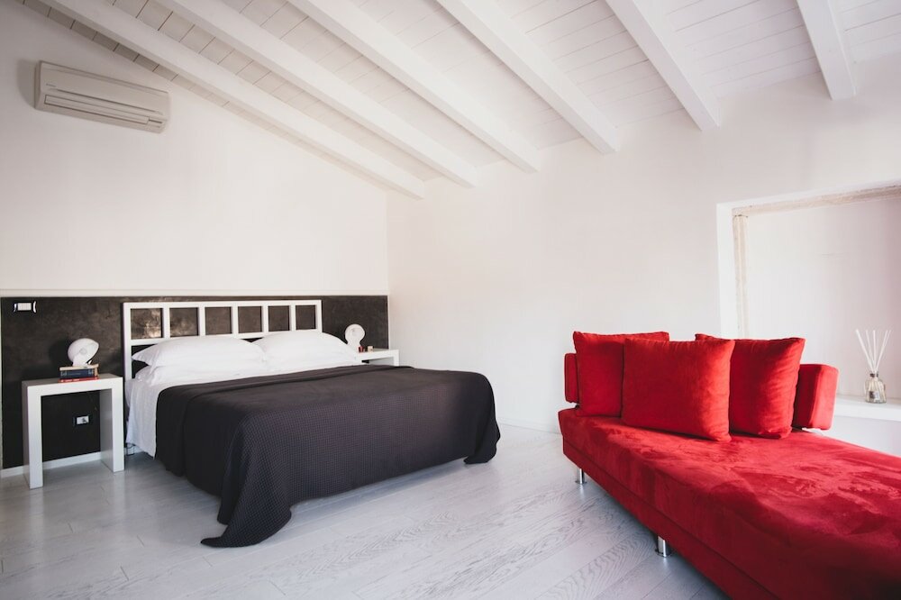 Фото Casa Fola - City Centre Rooms