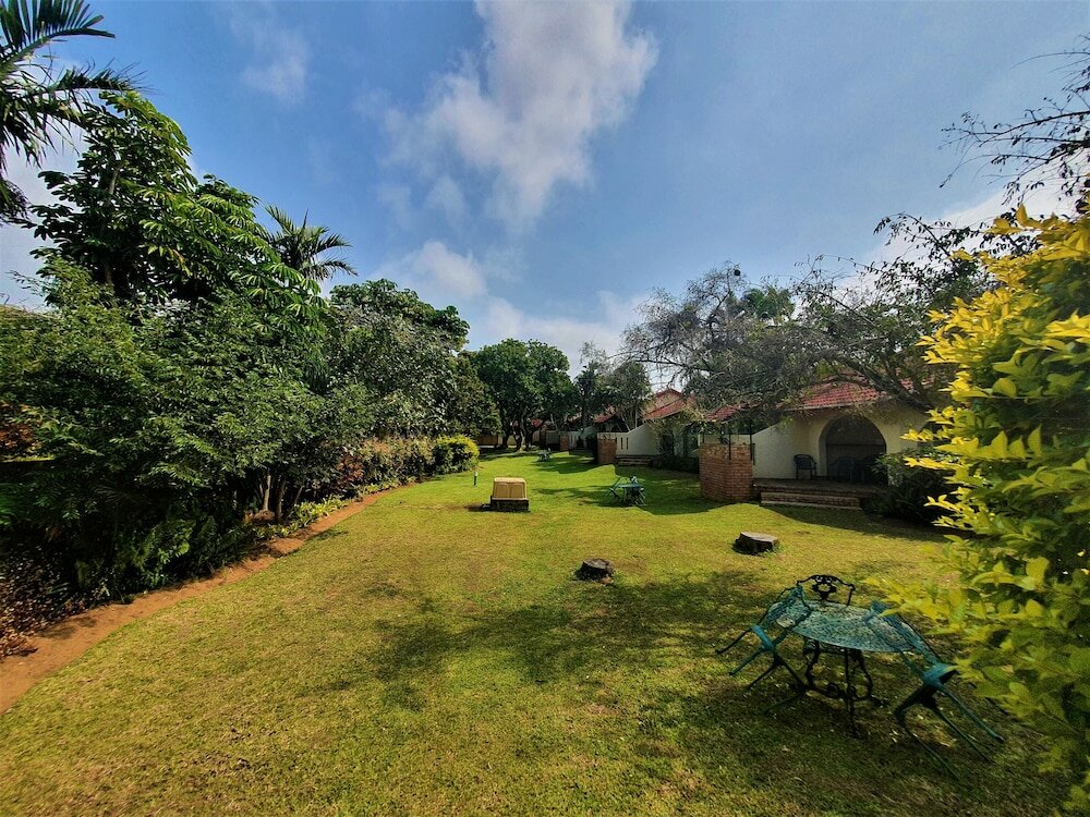 Фото First Group La Rochelle