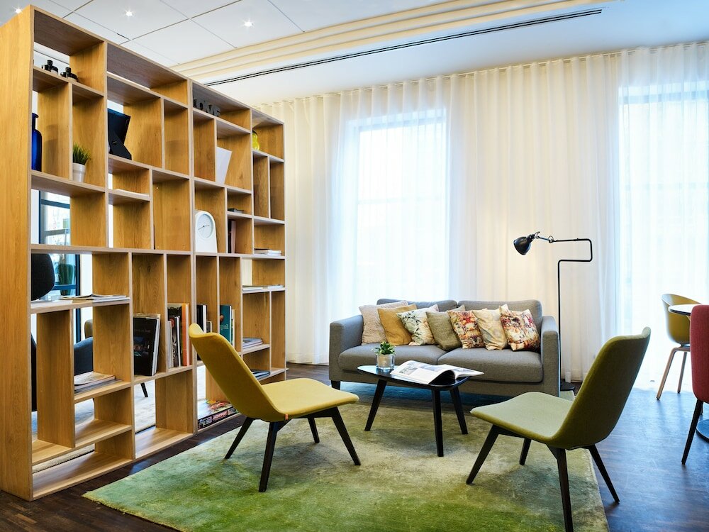 Фото 123800312978