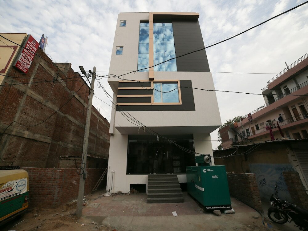 Фото отеля 2