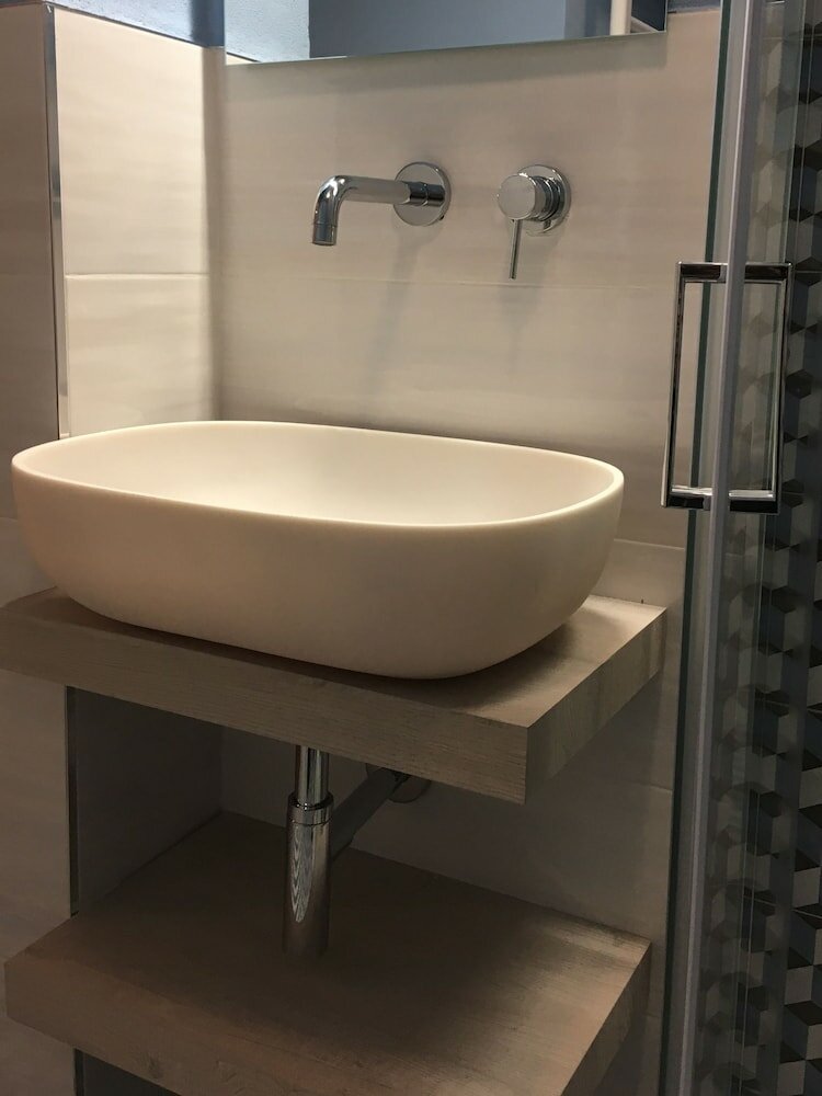 Фото Hotel Moniga