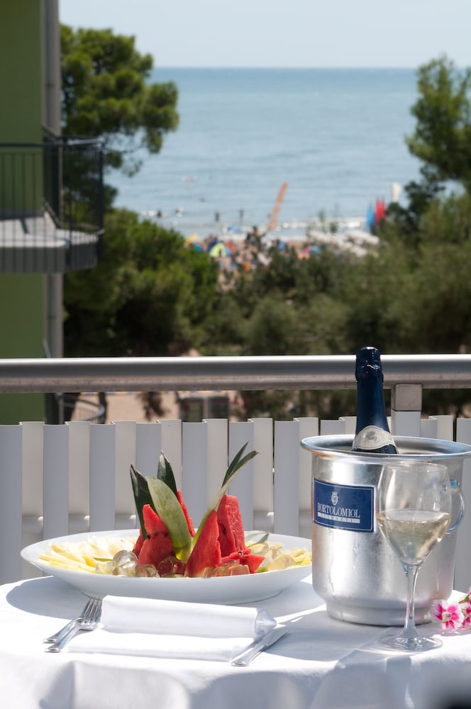 Фото Hotel Salus