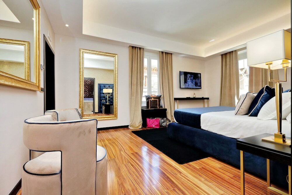 Фото Spanish Diamond Luxury Suites & Jacuzzi