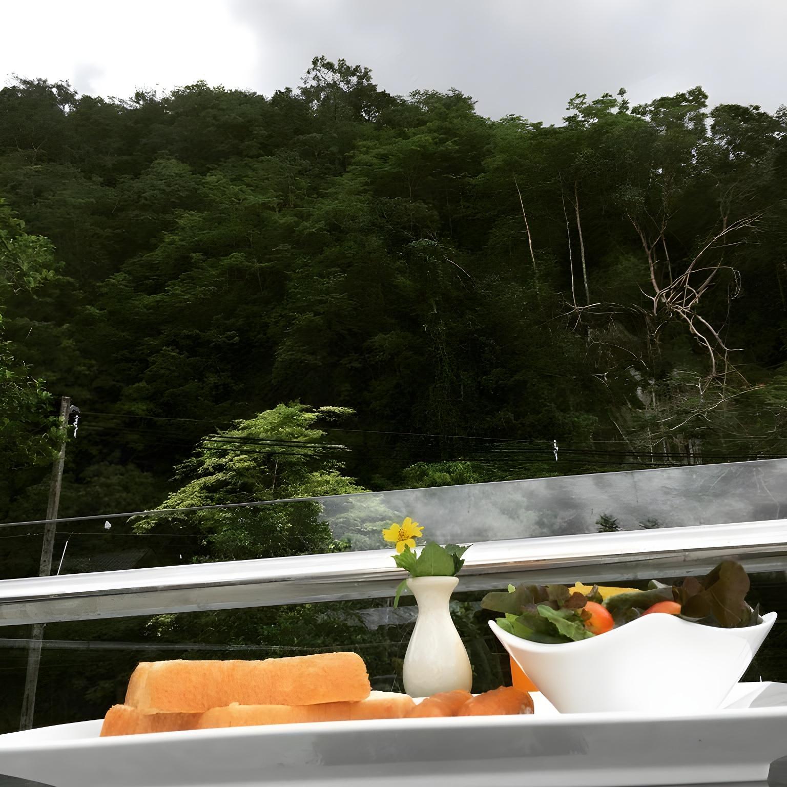 Фото V Valley Resort