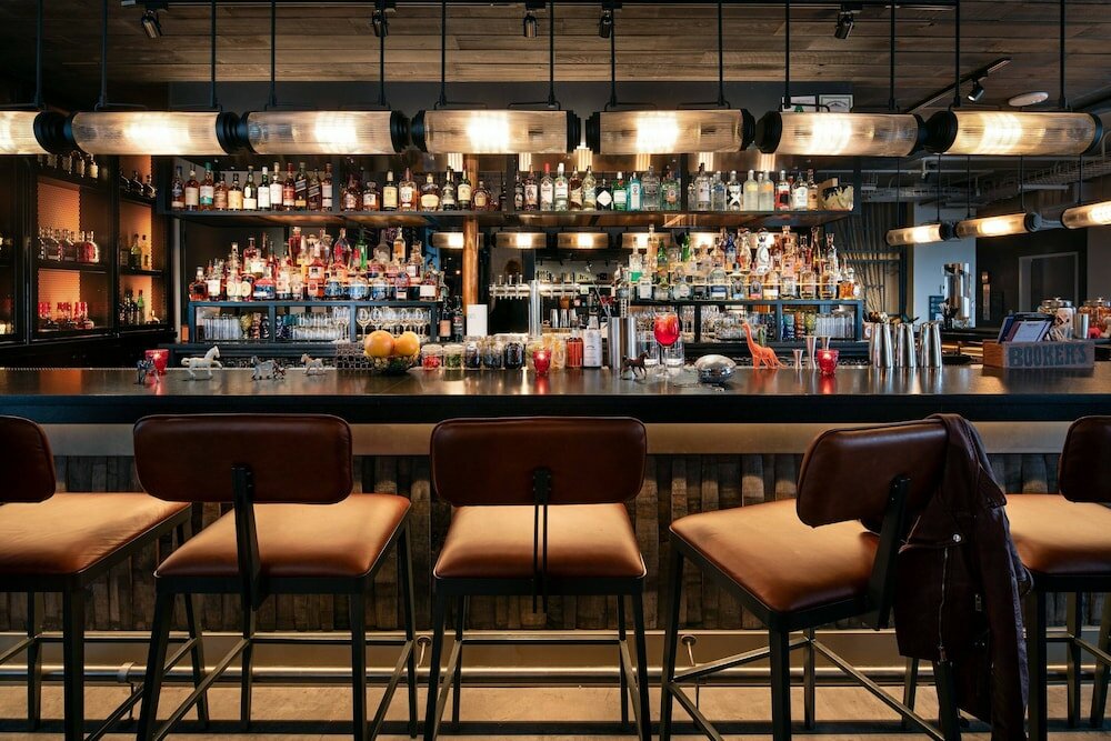 Фото Moxy Louisville Downtown