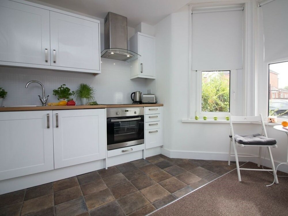 Фото Beddoe Apartments