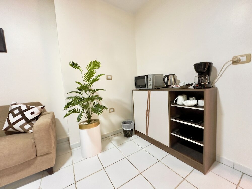 Фото Отель Gaddis Hotel