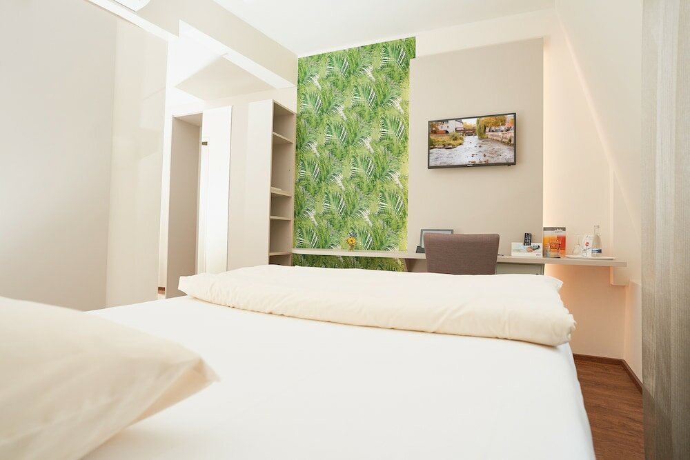 Фото Stadthotel Engel