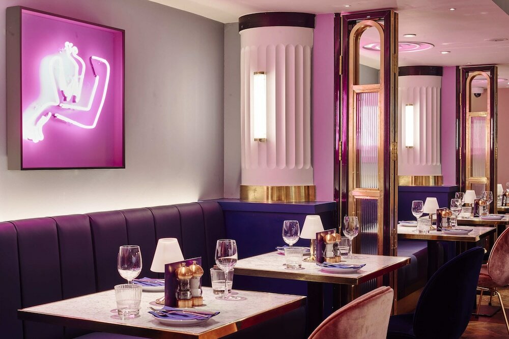 Фото Le Monde Hotel