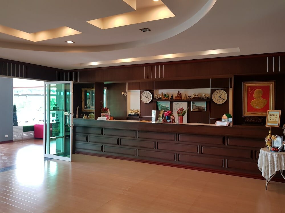 Фото Breeze Hill Hotel