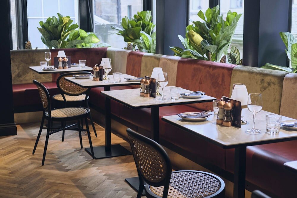 Фото Le Monde Hotel