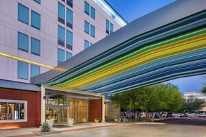 Гостиница Aloft Phoenix Airport