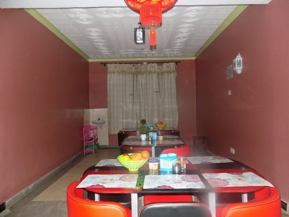 Фото Hotel B Plus