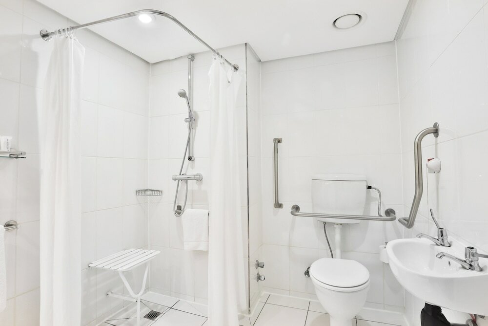 Фото Holiday Inn Express Cape Town City Centre