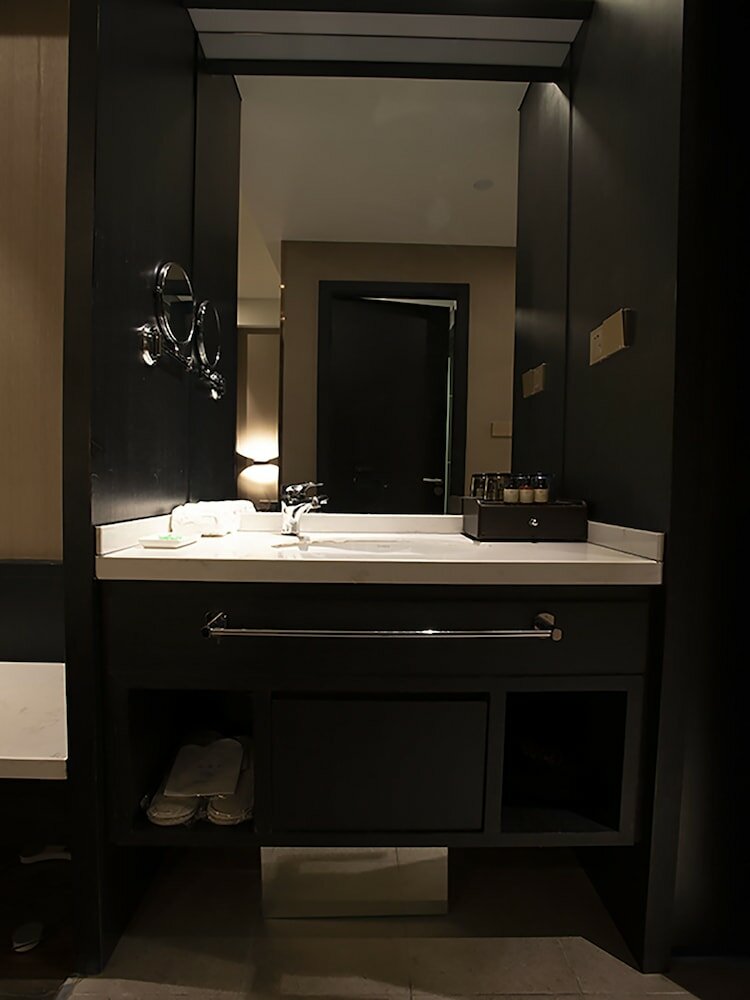 Фото Shanghai Deco Hotel