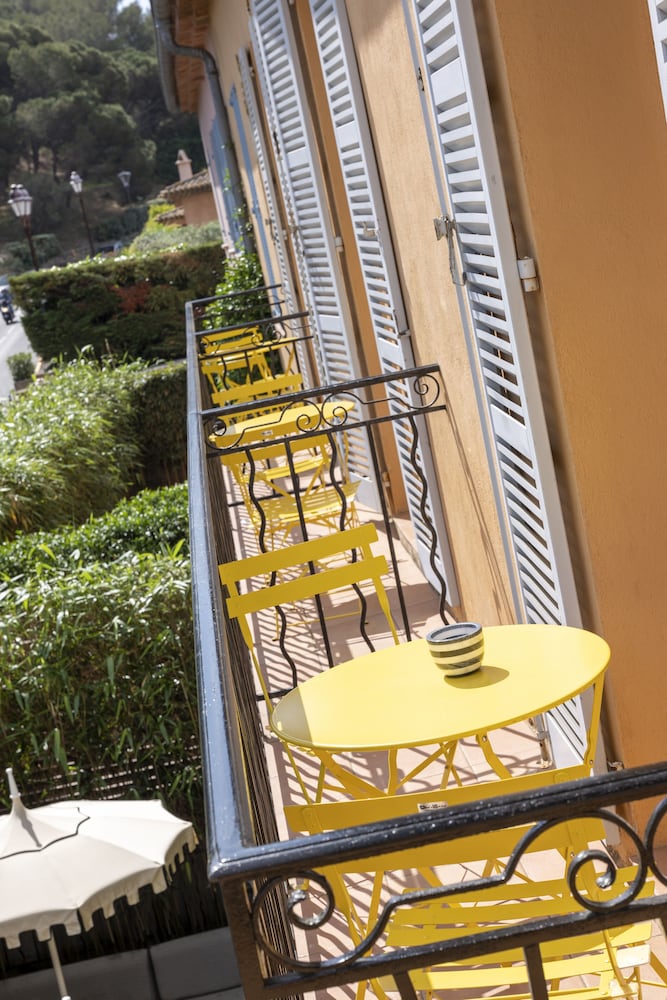 Фото Hôtel Le Y Saint-Tropez